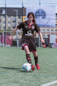 Bild 247 - wBJ St. Pauli - Walddoerfer : Ergebnis: 1:11